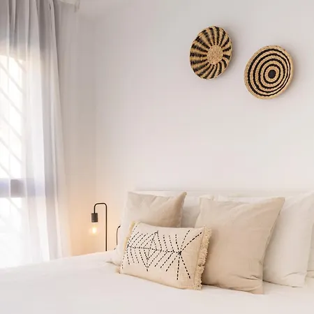 Apartment Casa Girasol - Spacious Near Center
